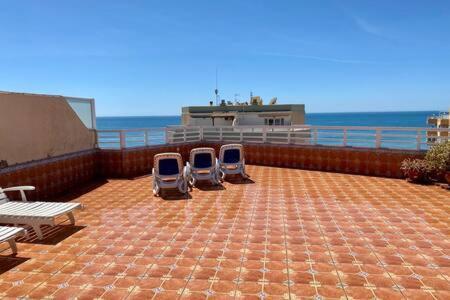 Gran Atico Al Lado De La Playa Apartman Torrox Kültér fotó